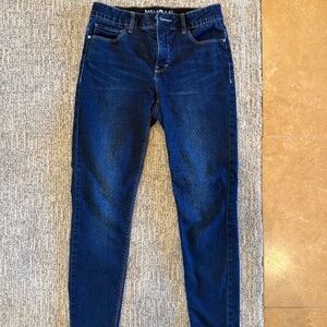 White House Black Market WHBM High-Rise Essential Slimmer Skinny Jeans 4S